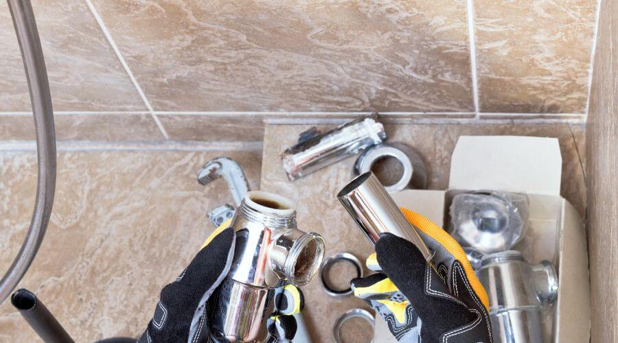 Professional gutter cleaning in Avery Island, LA